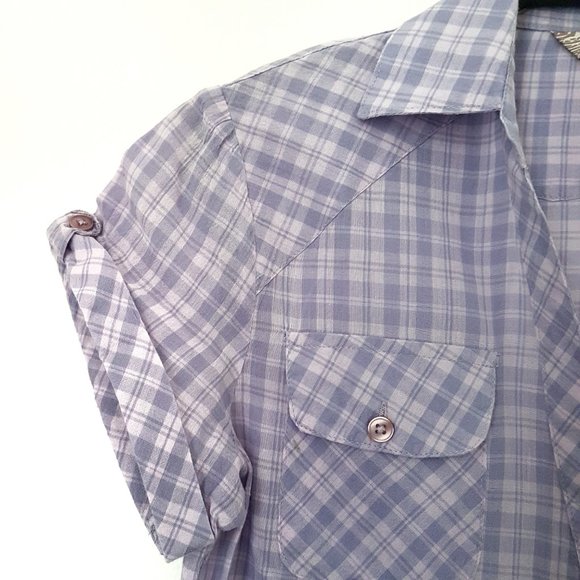 Fun & Flirt Lavender Collar Top - Size S - Picture 2 of 6